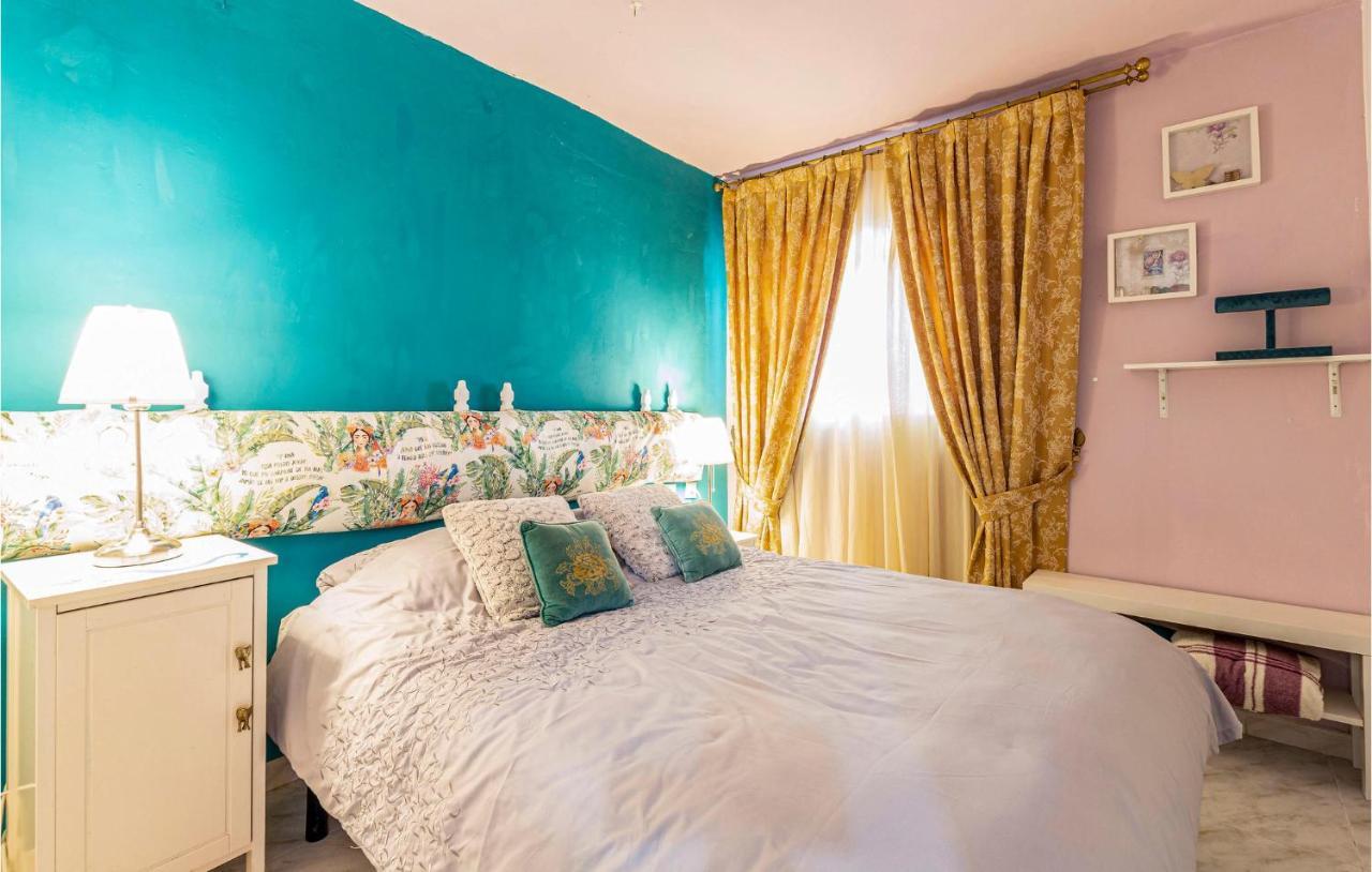 Cozy Apartment In Benalmadena With House Sea View 외부 사진